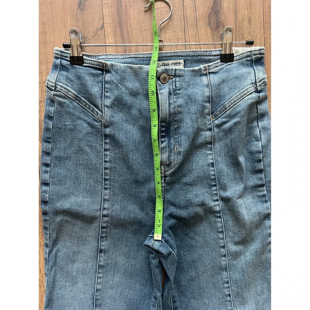 We The Free CRVY Wild Honey Flare jeans 28 raw hem‎ long